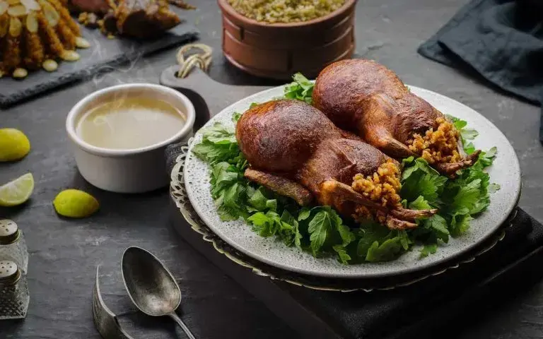 Hamam mahshi, Egyptian pigeon stuffed with spiced rice