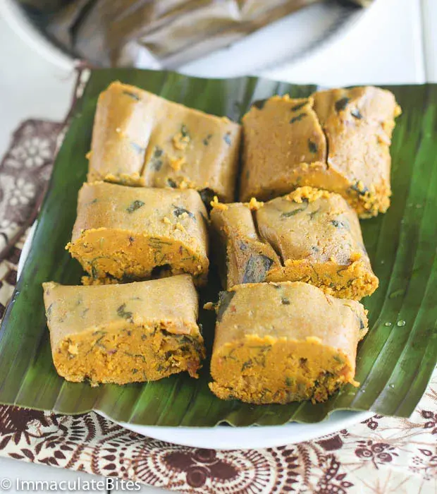 Kwacoco bible, Cameroonian grated cocoyam steamed in banana leaves