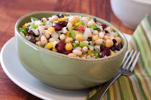 Salatu niebe, a Senegalese black-eyed pea salad with diced vegetables and lime