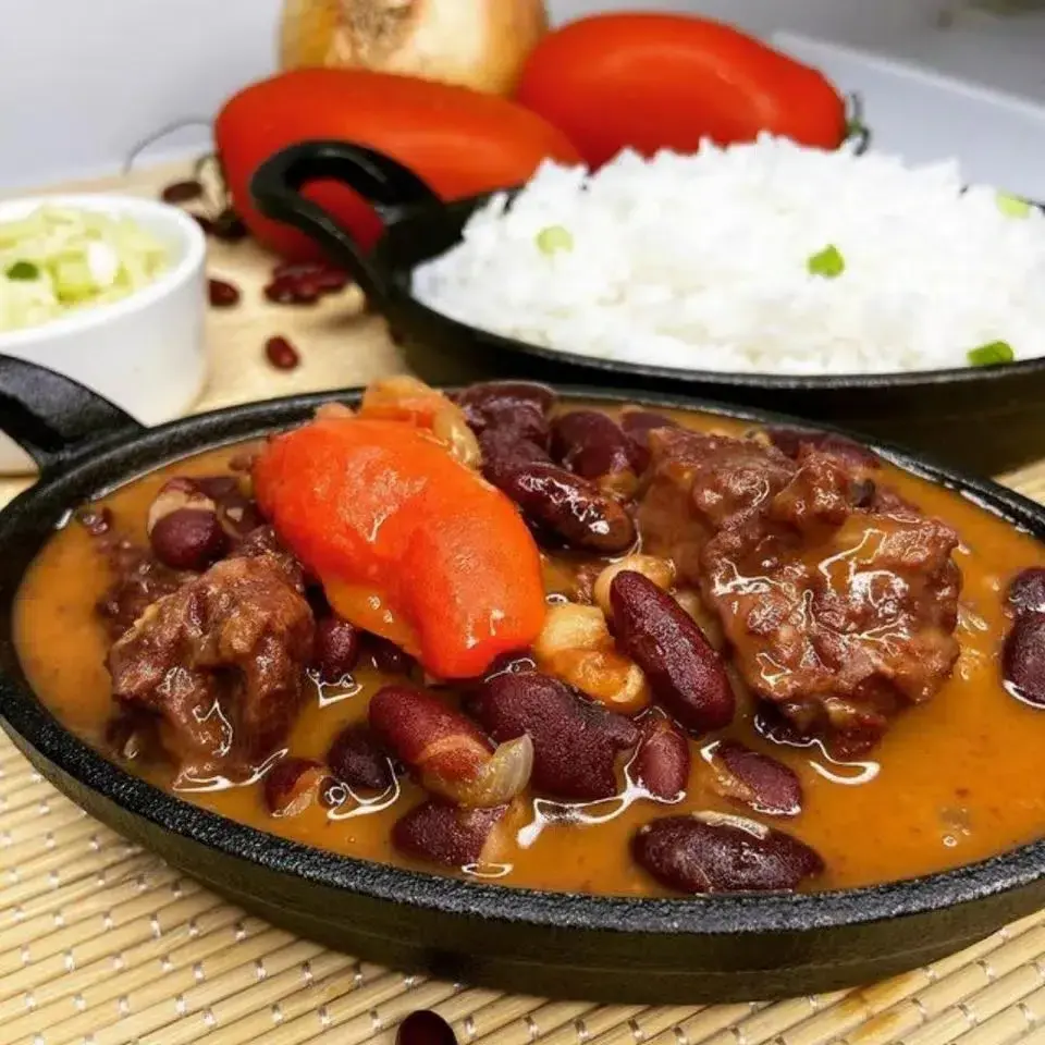 Tsaramaso, a Malagasy white bean and tomato stew served with rice