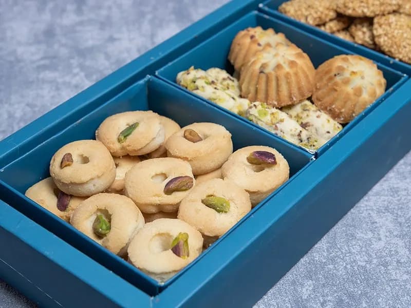 Ghoriba bahla, cracked Moroccan shortbread cookies with sesame and almond
