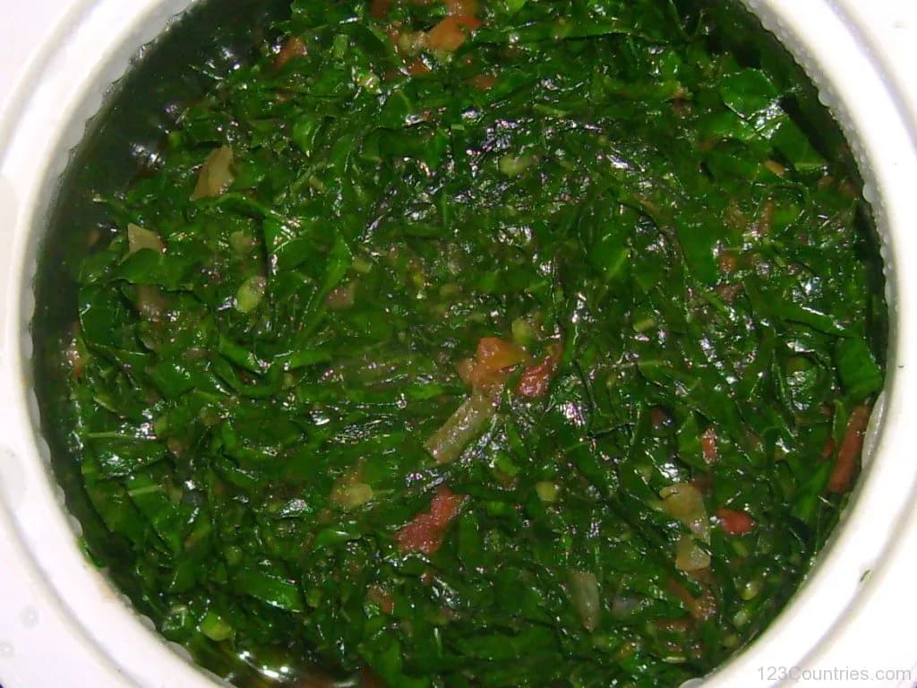 Sukuma wiki, Kenyan braised collard greens with onion and tomato