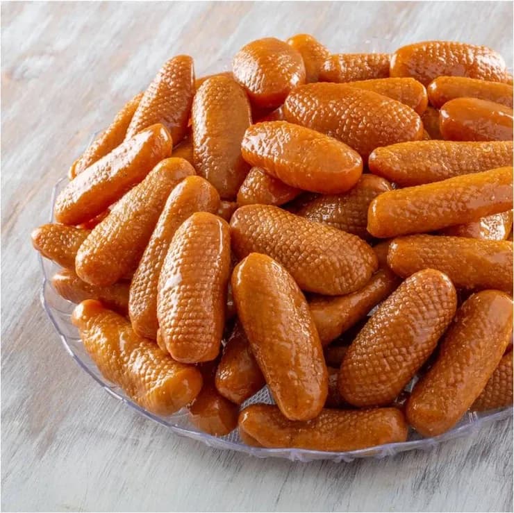 Swabaa Zainab, Egyptian ridged pastry fingers fried and soaked in sugar syrup