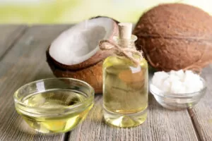 10 Helpful Facts About Coconut That Will Amaze You 2 coconut oil 1