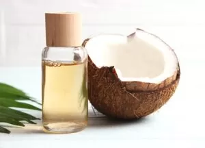 10 Helpful Facts About Coconut That Will Amaze You 3 pictures of coconut oil