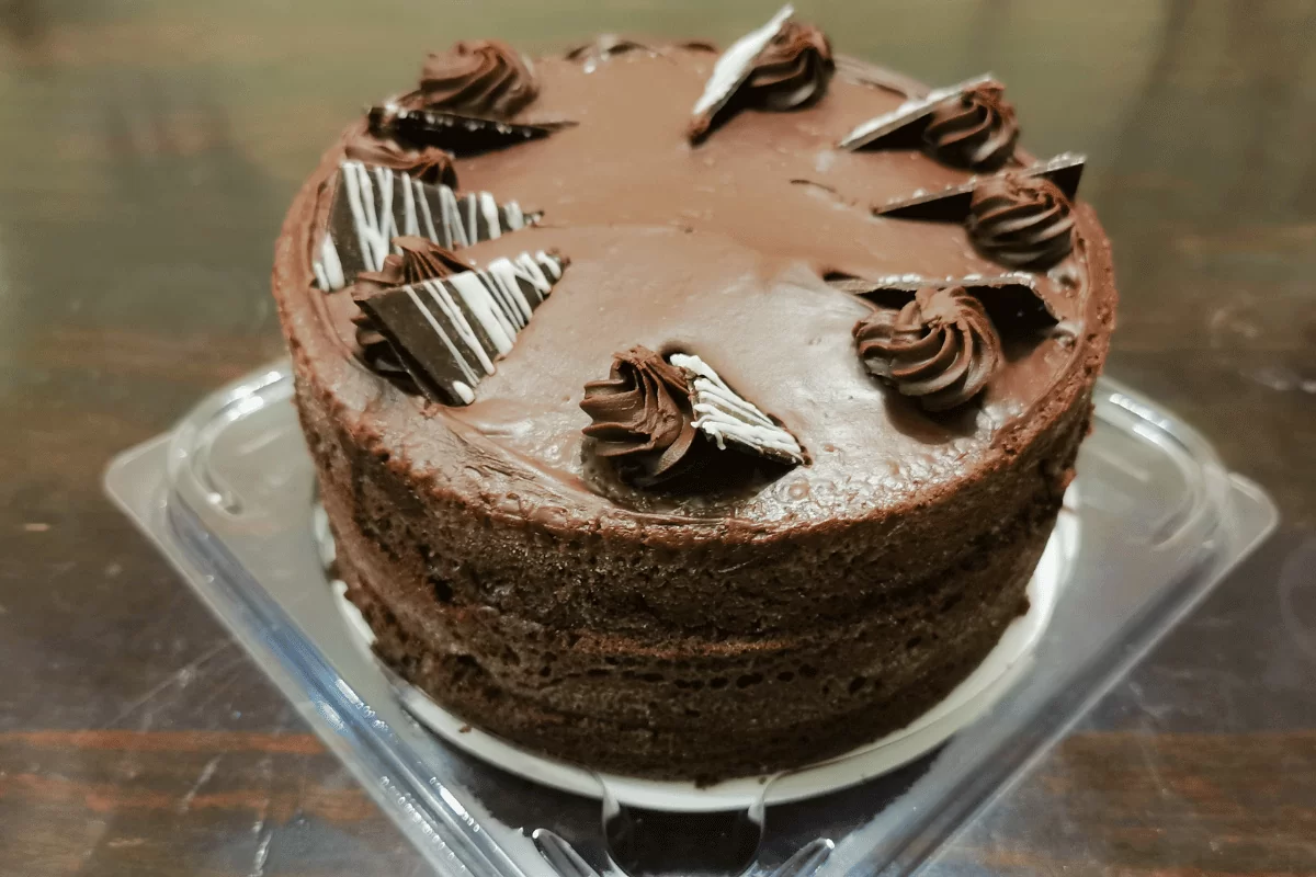 Moist Chocolate Sponge Cake 5 Moist Chocolate Sponge Cake