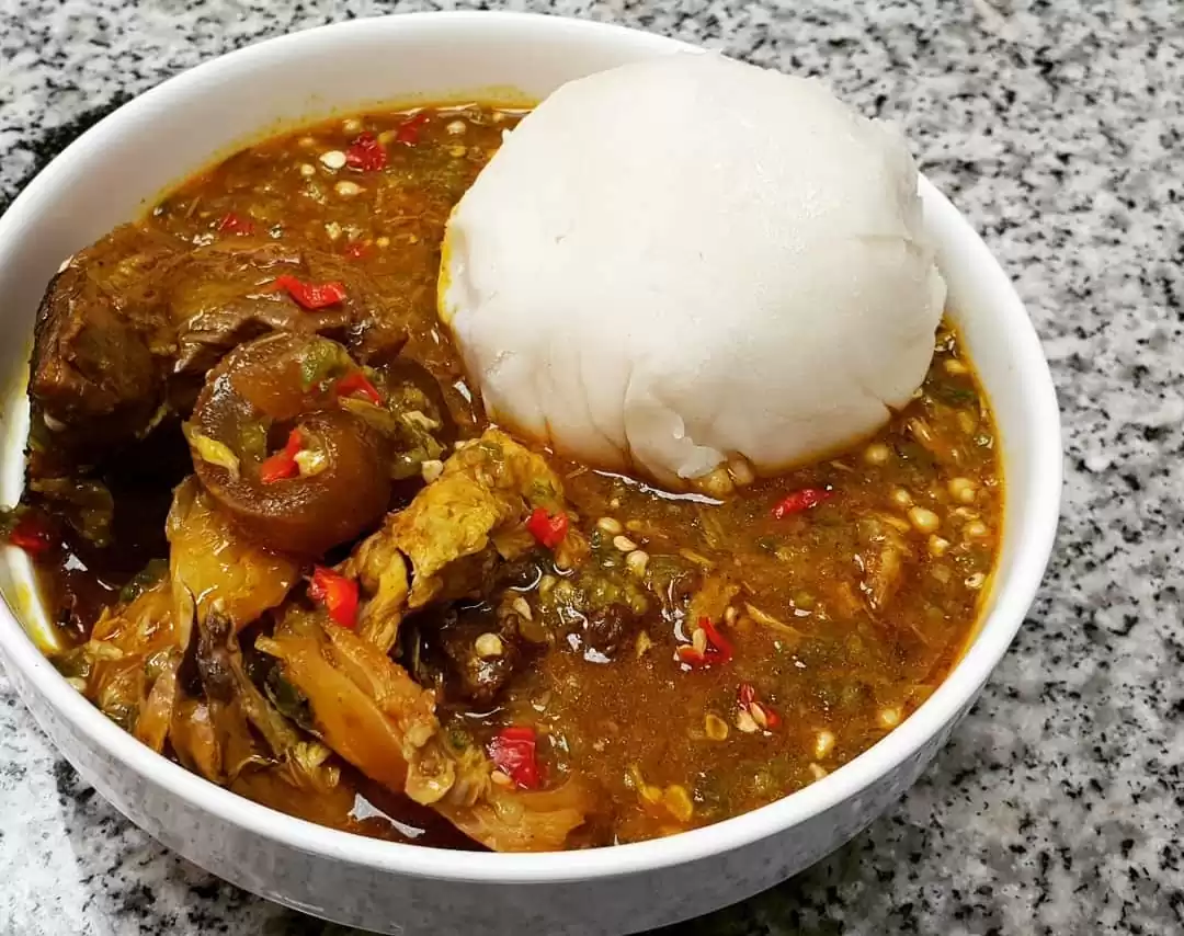 TUWO SHINKAFA (Hausa Rice Swallow) 1 TUWO SHINKAFA